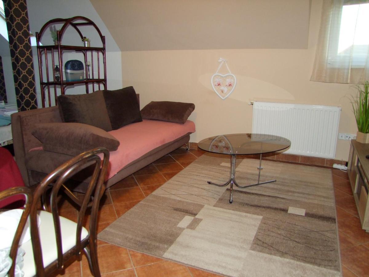 Greta Apartman Hajdúszoboszló Exterior foto
