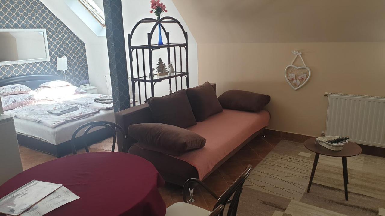Greta Apartman Hajdúszoboszló Exterior foto